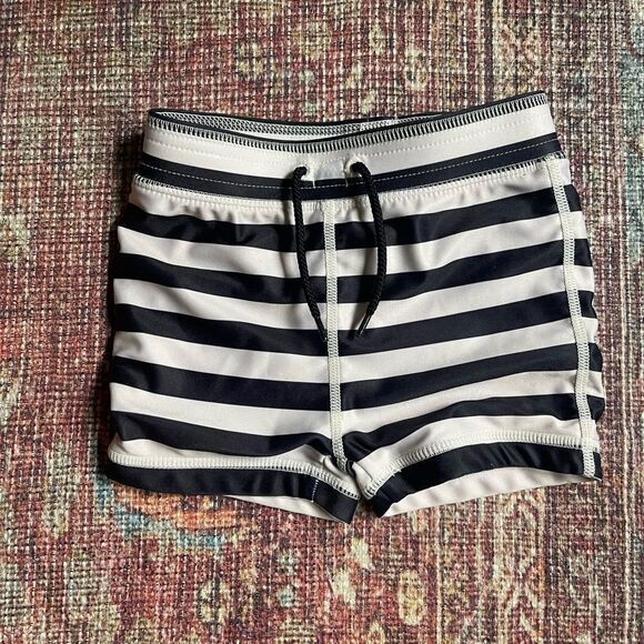 Tea collection 12-18 month Striped Black and White Swim Shorts - Picture 1 of 6